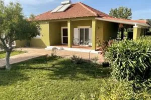 MnF country house - Argyrádes