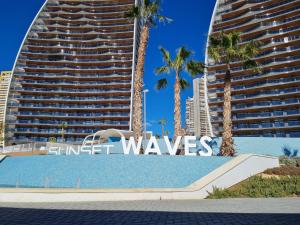 Sunny Morning of Costa Blanca - Sunset Waves Benidorm