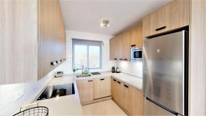 Top Floor Apartment - Amazing Sea View