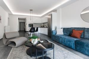 Stellar 3BR Apartment with Balcony by UPSTREET