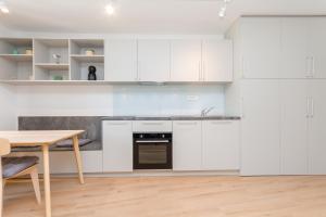 Premium Tartini Apartment 2 by Locap Group 