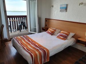 Les Rives du Lac de Léon