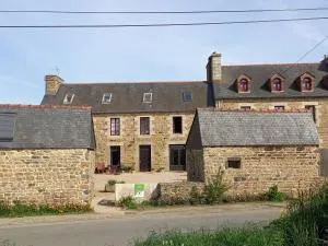 Kervig House - Plourivo