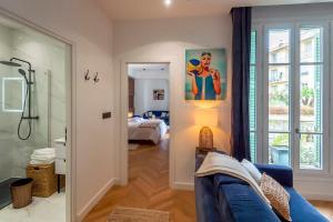 Superbe 2P Plage Promenade des Anglais 203