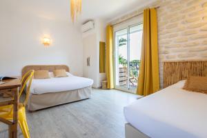 Hotels Hotel Almanarre Plage - Hotel Eco-Responsable face a la mer : photos des chambres