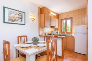 Arena 2 bedroom villa, Cala Blanca