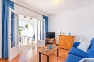 Arena 2 bedroom villa, Cala Blanca