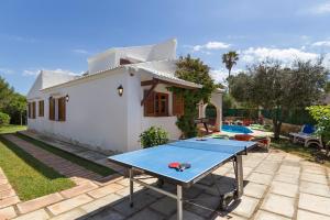 Gerard Villa, Cala Blanca