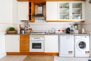 Baleal Beachfront Apartment