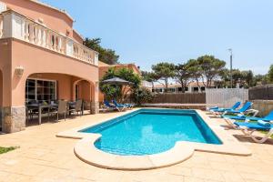 Itsasalde 3 bedroom villa, Calan Blanes