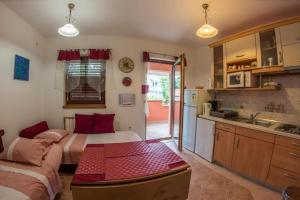 Apartment in Banjole with terrace, air conditioning, WiFi, washing machine 3360-1 