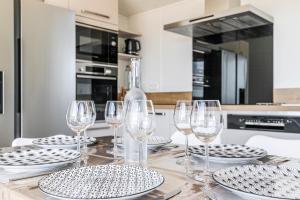 Chalets Vacances a 6 dans un Domaine avec piscine chauffee : photos des chambres