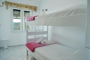 XALAKAS SUMMER HOUSE