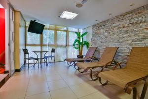 Flat Particular Kubitschek