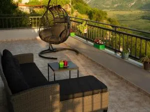 Apartment Village house - Ravno