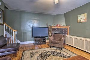 Suburban Home with Backyard Patio Less Than 7 Miles to Dtwn!