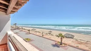Amazing Beach Front! Paradise Villas 20 by Kivoya - Playa Encanto