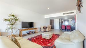 Mayan Lakes 14-203 by Kivoya