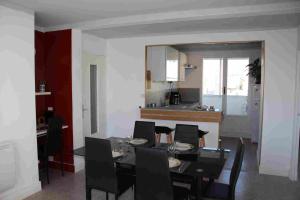 Appartements Les Jasmins 1 - Nimes : Appartement 3 Chambres