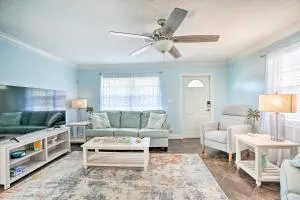 Coastal Bonita Shores Holiday Home Near Beach! - Bonita Shores