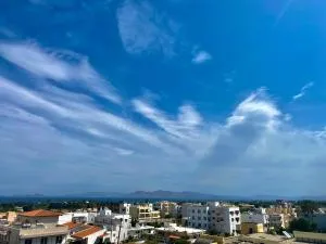 Noufaro rooftop-sea view apartment - Ágios Dimítrios