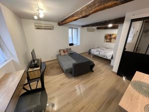 Appartements Tres joli Loft de 40 m2 idealement situe : photos des chambres