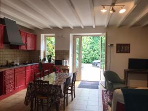 Maisons de vacances Logement de charme calme assure : photos des chambres