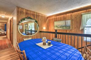 Charming Abode w Dock on the Suwannee River