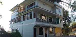 神圣城堡旅行者宾馆 - 科隆