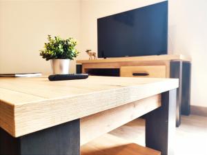 Appartements ⁂⁂ LE GRAND DUC Appartement [CLEDICIHOME] / Magnifique vue sur les montagnes / 4 KMs DE GERARDMER ! ⁂⁂ : Appartement 3 Chambres