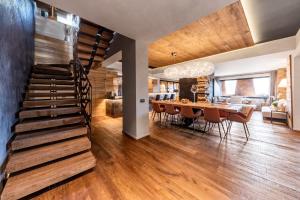 Chalet Cocoon Deluxe Private Spa and F&B