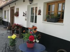 La ferme de Mademoiselle Jeanne - Arrest