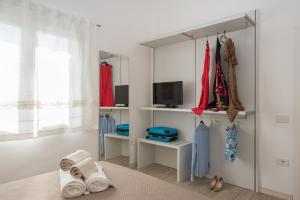 LOFT LUNGOMARE vista MARE e MONTI img17