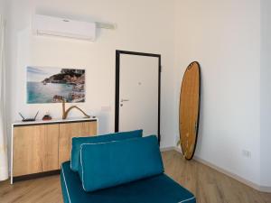 LOFT LUNGOMARE vista MARE e MONTI img11