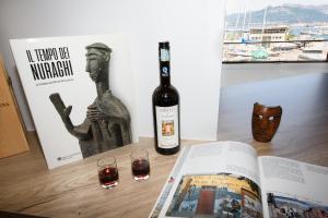 LOFT LUNGOMARE vista MARE e MONTI img42