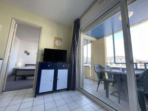 Appartements Appartement Chatelaillon-Plage, 2 pieces, 4 personnes - FR-1-246-557 : photos des chambres