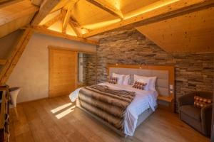 Prestige Suite with Balcony and Mountain View  room in Hôtel National Resort & Spa