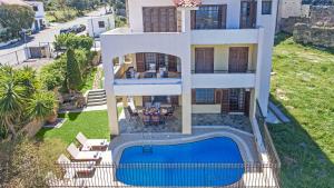 Dim Art Traditional Villa - with private pool