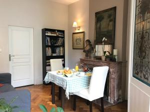 B&B / Chambres d'hotes B&B La Halte Montaigne : photos des chambres