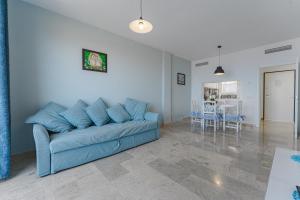 Brand new apartment with fantastic sea view 4