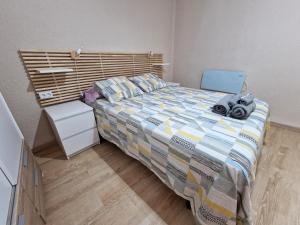 Vive Valencia con playa y metro cerca