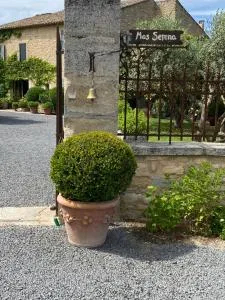 马斯塞雷纳旅馆 - 古尔