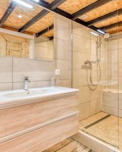 Appartements Duplex Climatise 65m2 refait a neuf : photos des chambres