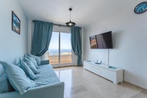 Santiago Astalavista Sea View