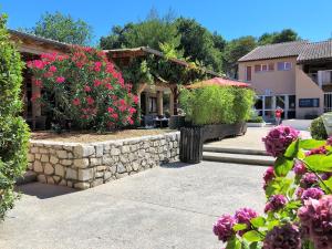 Hotels Village-vacances de Vaison la Romaine : photos des chambres