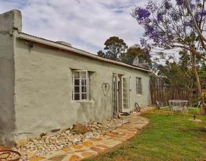 Die Hoenderhok and Die Plaashuisie