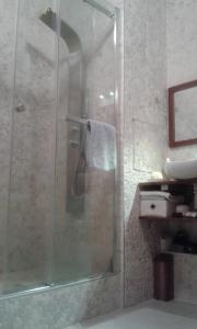 Emplacement idéal pour cette Maisonnette avec jardin et cuisine dété