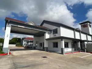 水晶套房汽车旅馆 - 皮尔兰