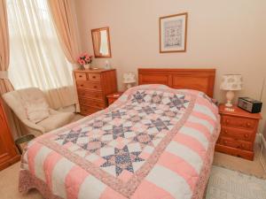 Sandsend Sunset View