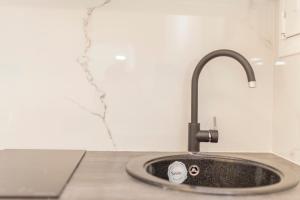 Lovely studio 1 from Attiki metro station